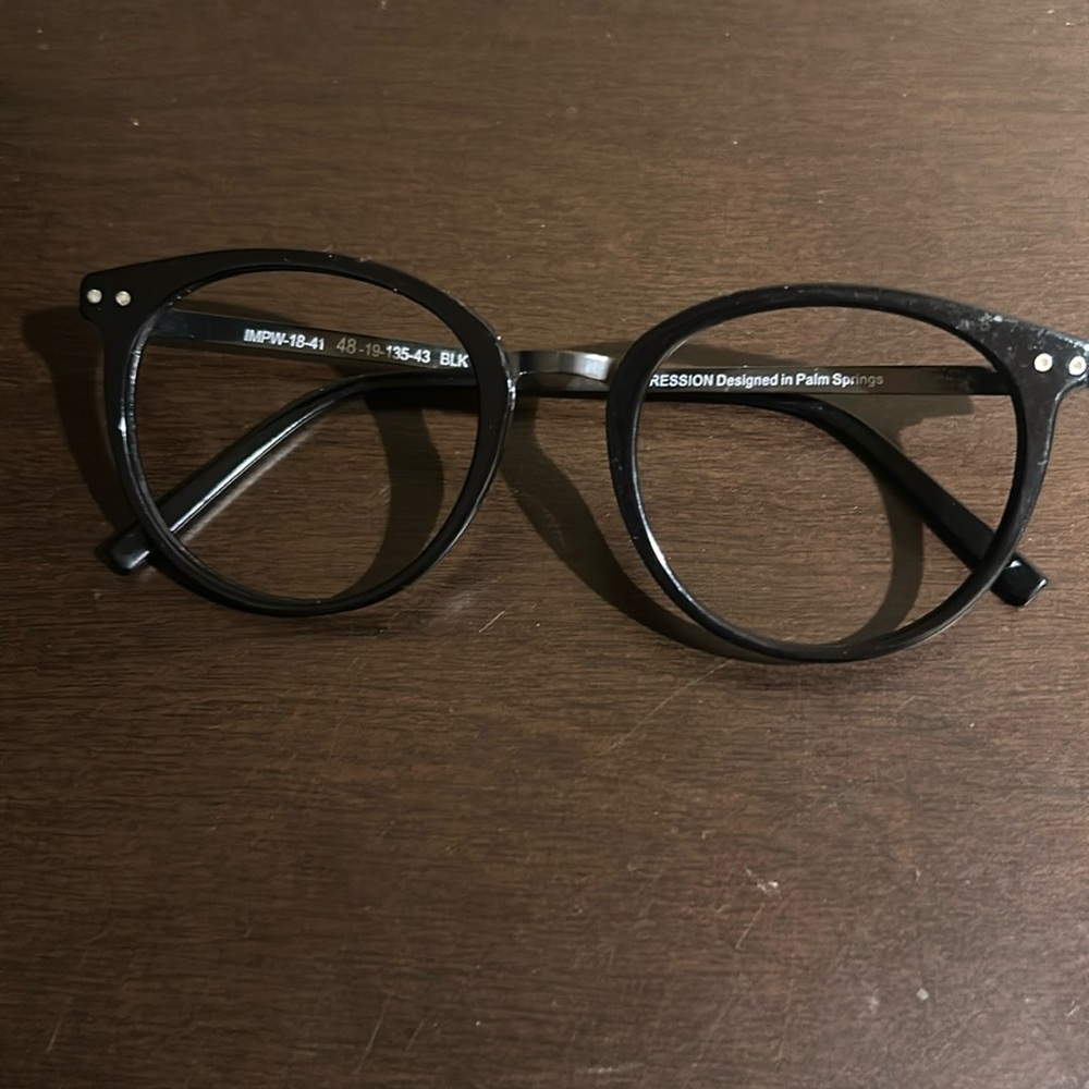 eye glasses frame